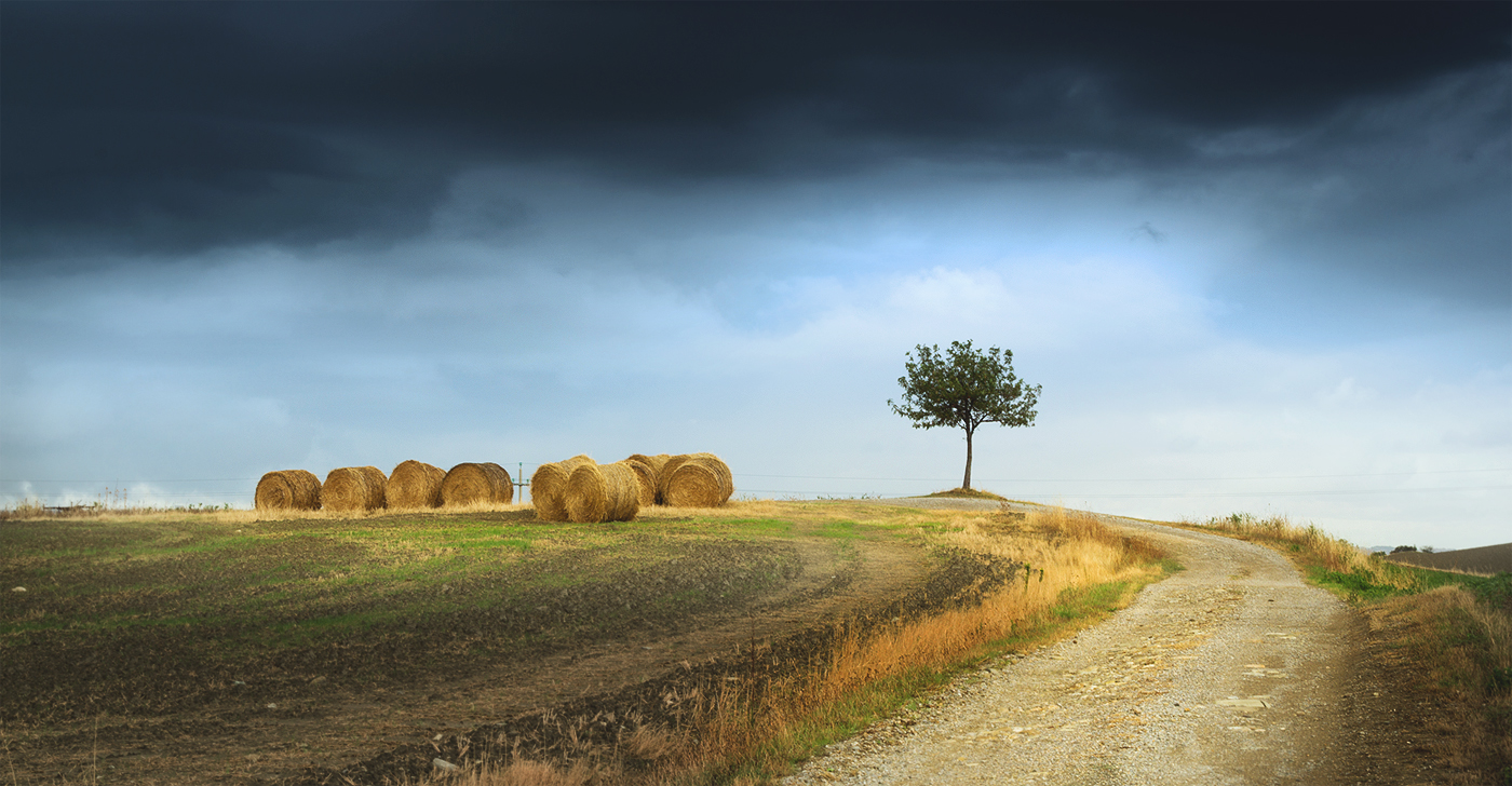 Editing a landscape from Tuscany in Photoshop CC – Basics of Landscape Photography – Episode 8