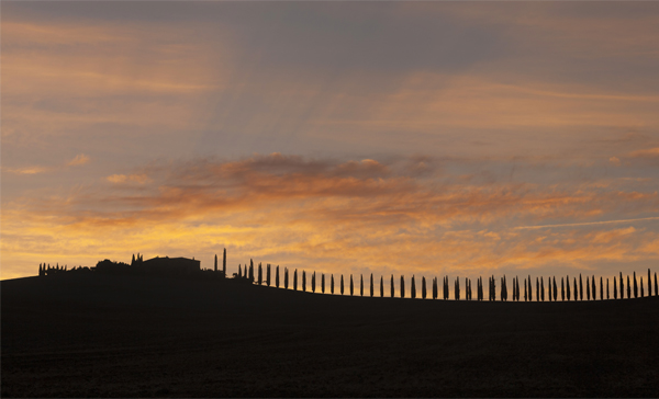 How to replace the sky in a photo by using Photoshop